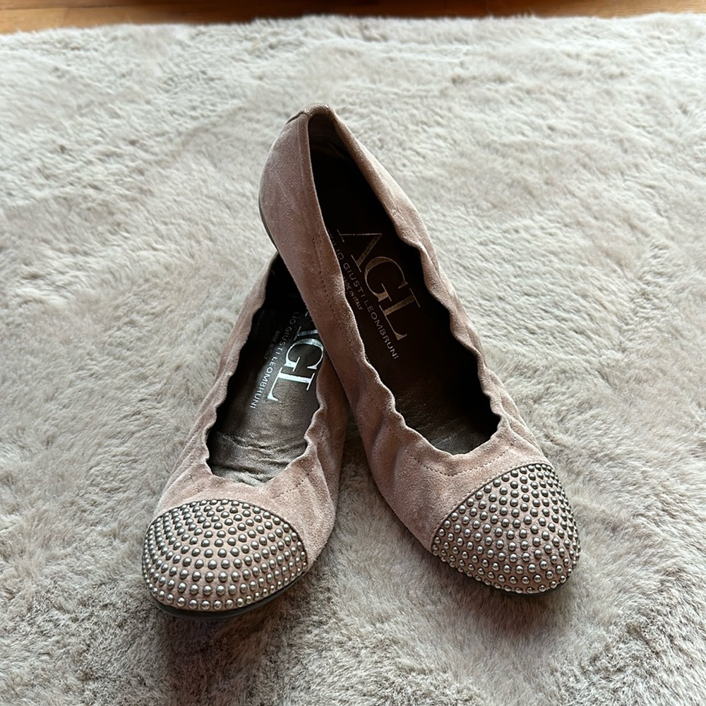 Studded ballet flat